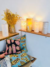 'Kun-Kirh (Mud Ripples / Mud Ripple)' Table Lamp by Elizabeth Kandabuma - Iridescent beige, 24x12cm